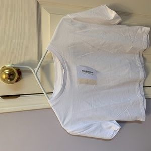 Oak and Fort Cropped White Tee